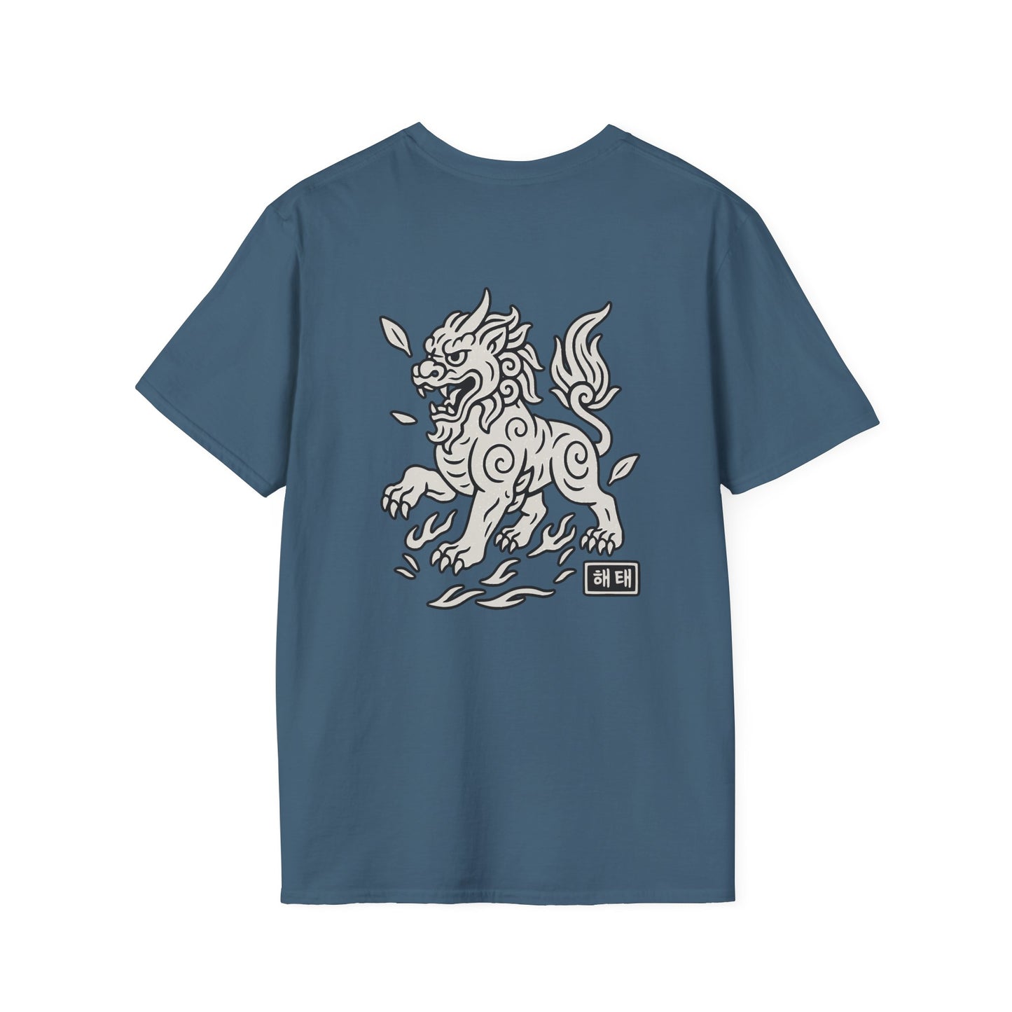 Mythikore Guardian Lion - Unisex Softstyle Tee